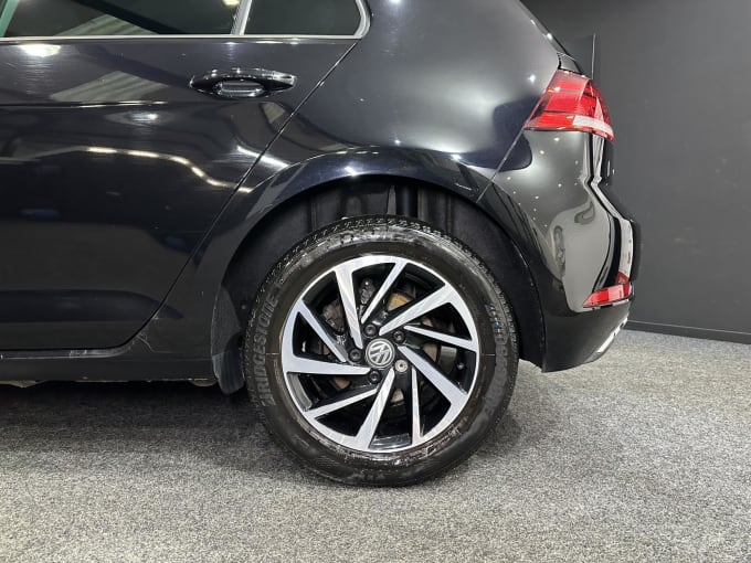 2019 Volkswagen Golf