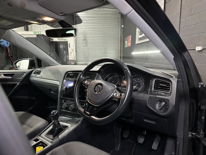 2019 Volkswagen Golf