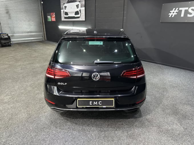 2019 Volkswagen Golf