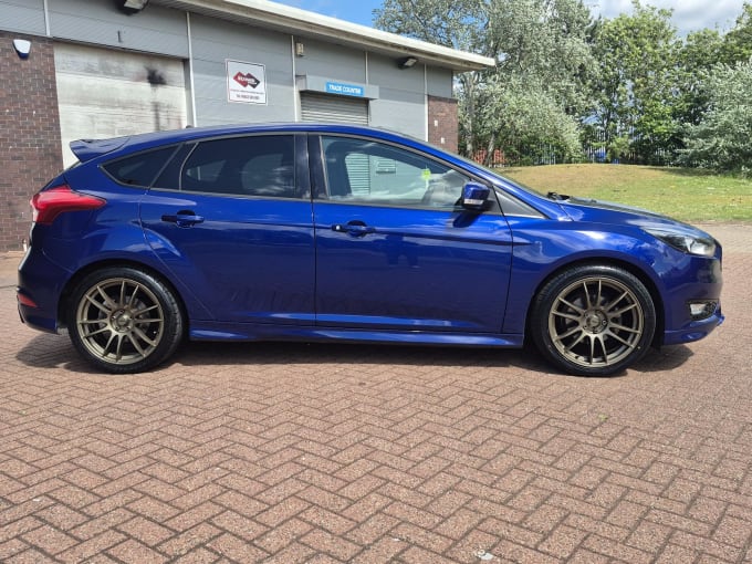 2016 Ford Focus