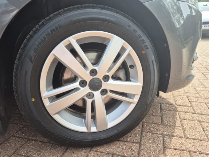 2016 Volkswagen Polo