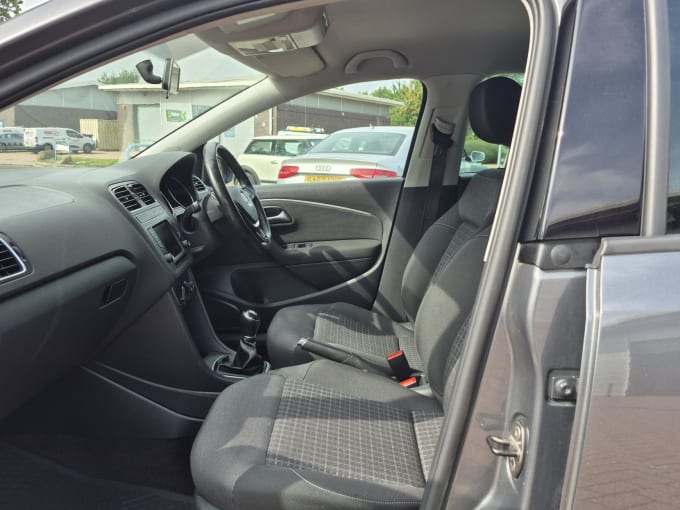 2016 Volkswagen Polo