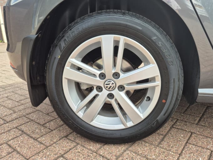 2016 Volkswagen Polo