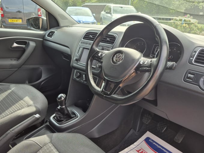 2016 Volkswagen Polo