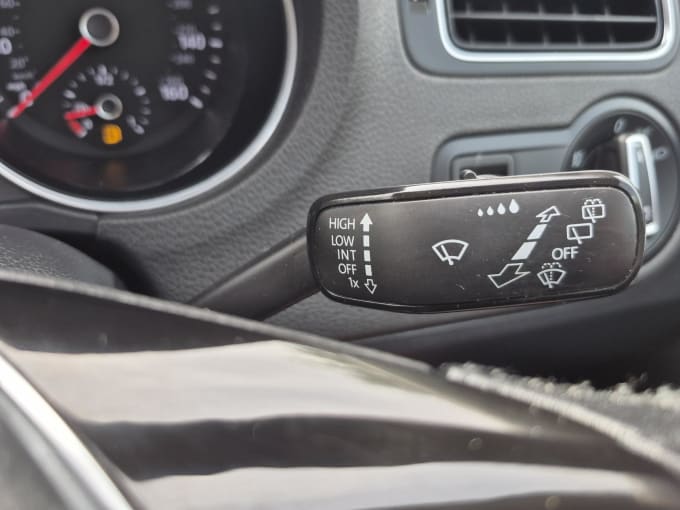 2016 Volkswagen Polo