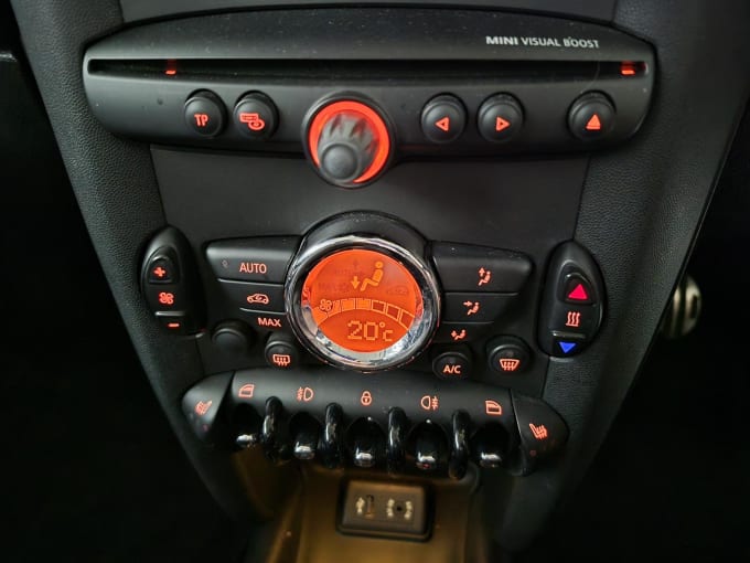 2013 Mini Hatch