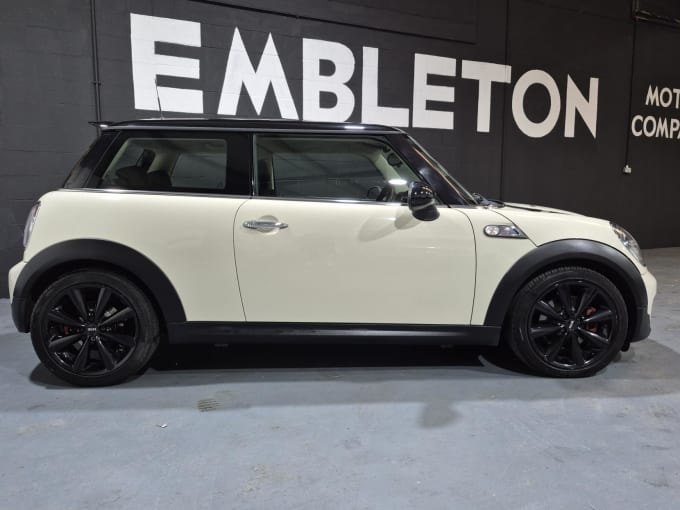 2013 Mini Hatch