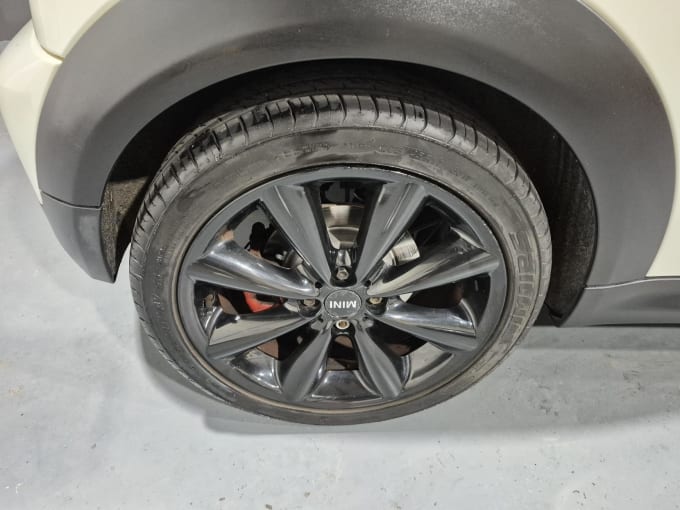 2013 Mini Hatch