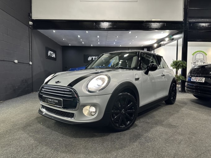 2014 Mini Hatch