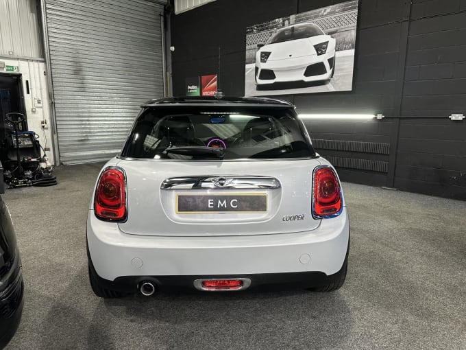 2014 Mini Hatch