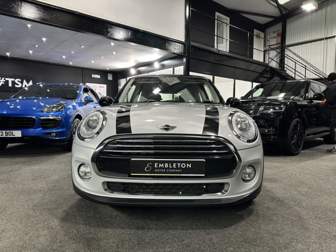 2014 Mini Hatch