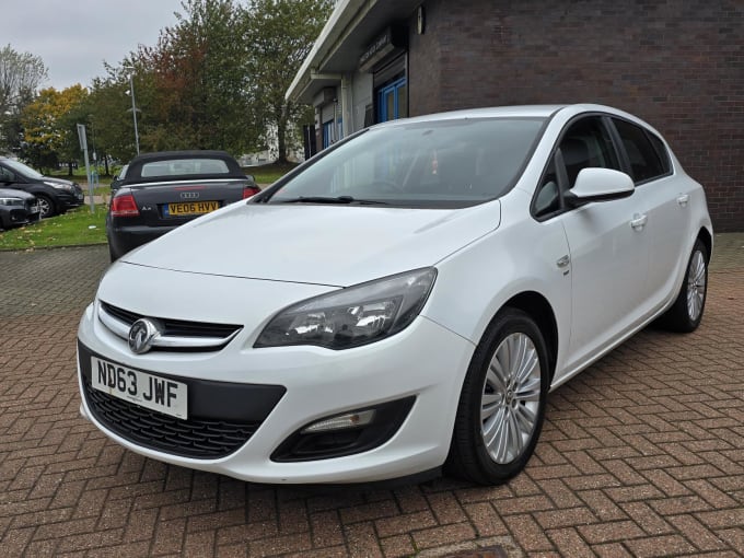 2013 Vauxhall Astra