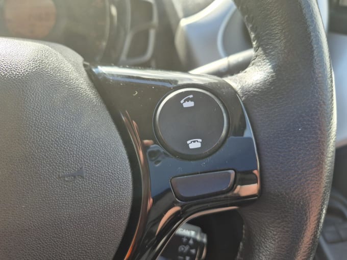 2017 Peugeot 108
