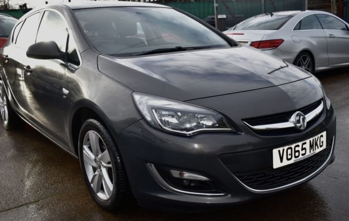 2025 Vauxhall Astra