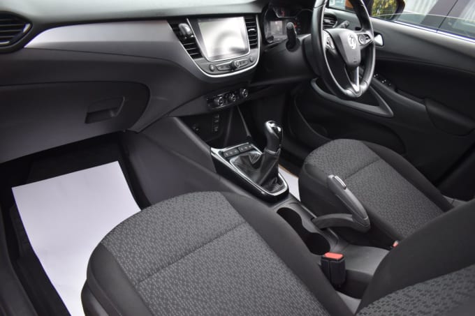 2025 Vauxhall Crossland X
