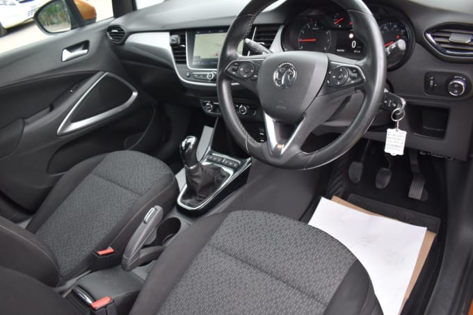2025 Vauxhall Crossland X
