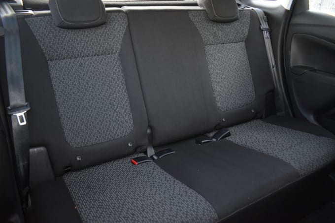 2025 Vauxhall Crossland X