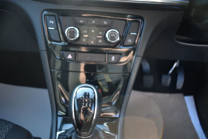 2025 Vauxhall Mokka X