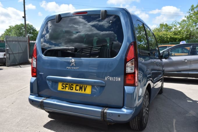 2025 Peugeot Partner