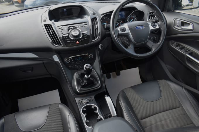 2025 Ford Kuga