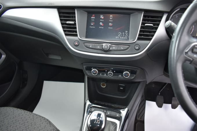 2025 Vauxhall Crossland X
