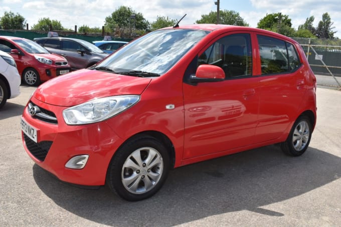 2025 Hyundai I10