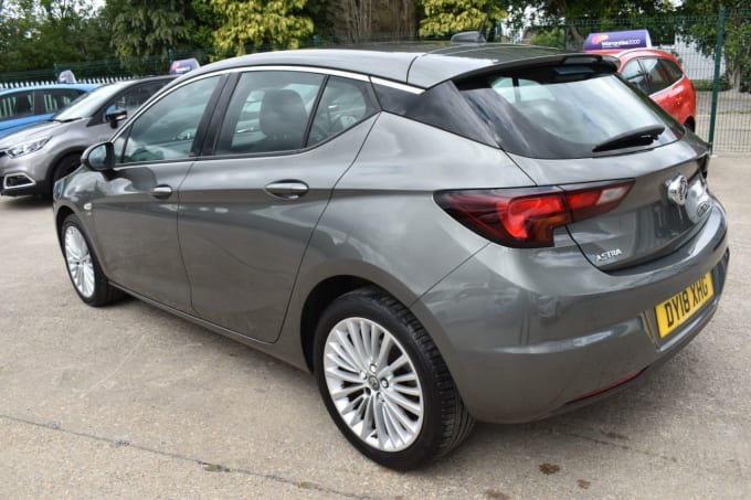 2025 Vauxhall Astra