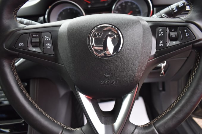2025 Vauxhall Astra
