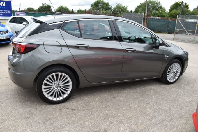 2025 Vauxhall Astra