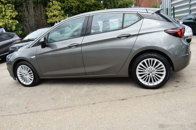 2025 Vauxhall Astra