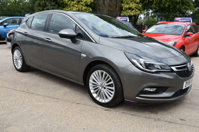2025 Vauxhall Astra
