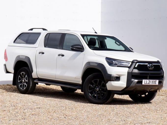 2025 Toyota Hilux