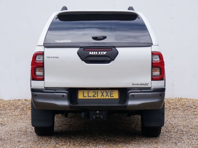 2025 Toyota Hilux