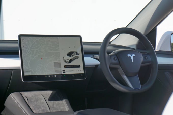 2024 Tesla Model Y