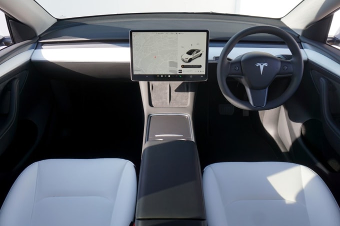 2024 Tesla Model Y