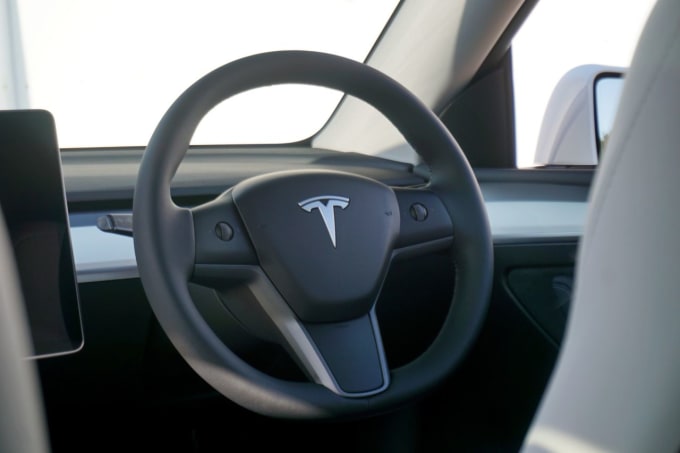 2024 Tesla Model Y