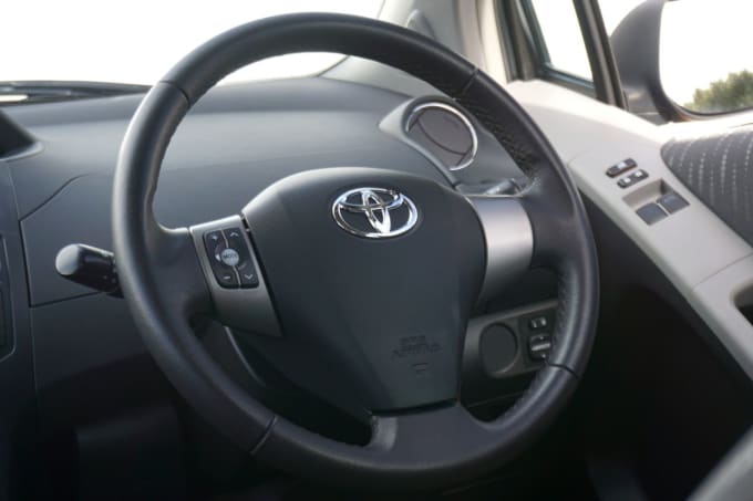 2025 Toyota Yaris