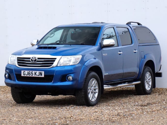 2025 Toyota Hilux