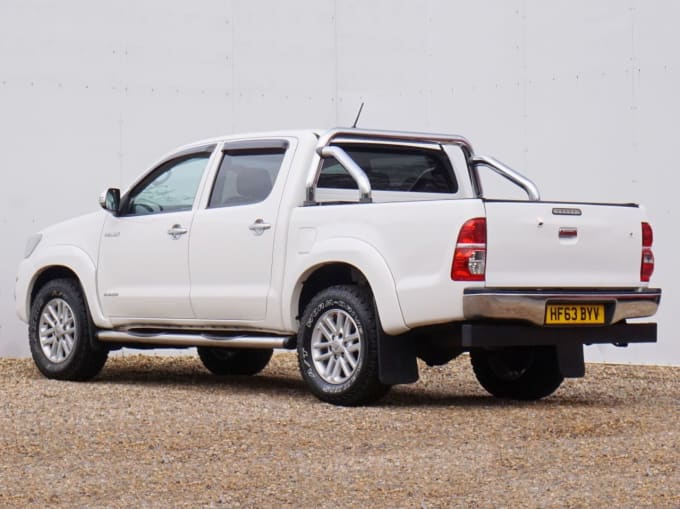 2025 Toyota Hilux