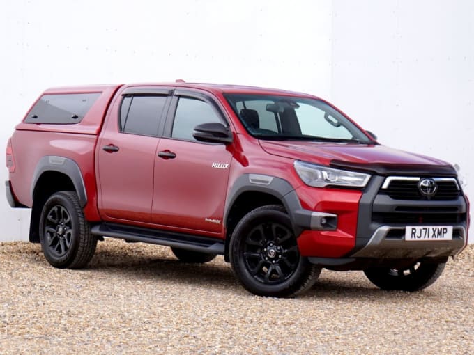 2025 Toyota Hilux