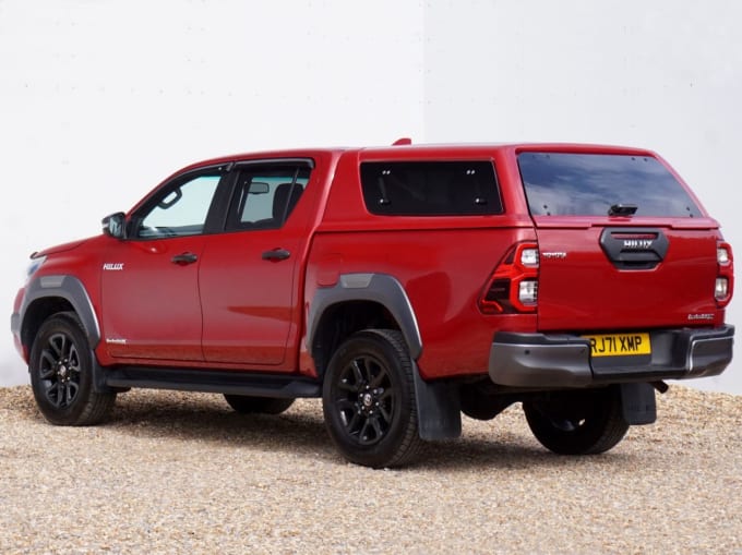2025 Toyota Hilux