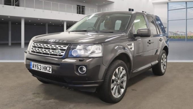 2025 Land Rover Freelander 2