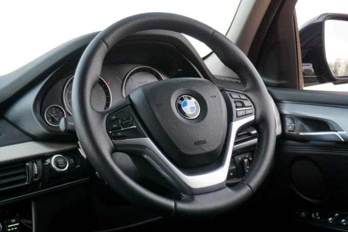 2025 BMW X5