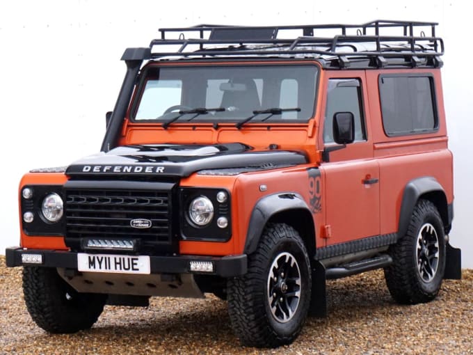 2025 Land Rover Defender 90