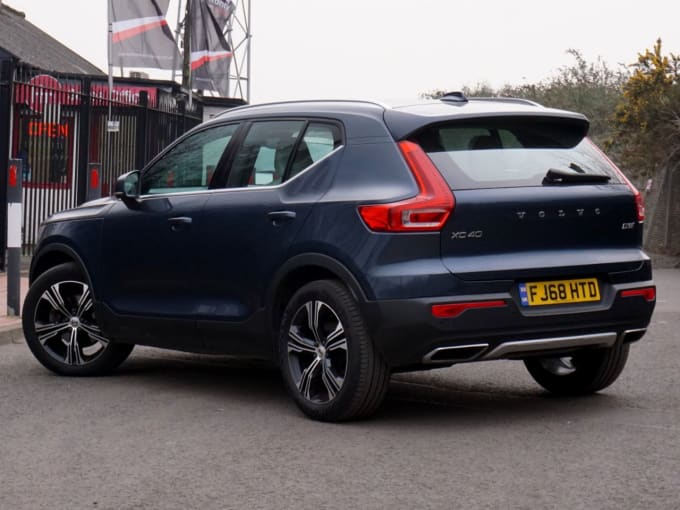 2025 Volvo Xc40