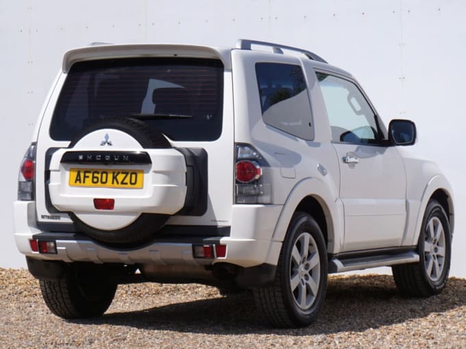 2025 Mitsubishi Shogun