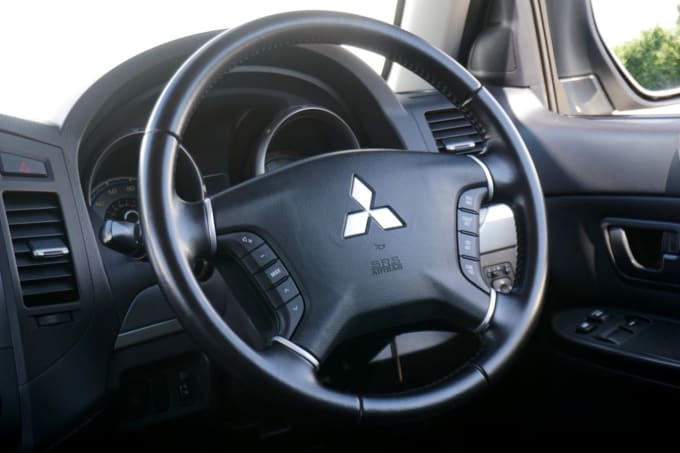 2025 Mitsubishi Shogun