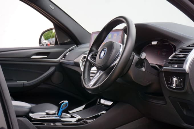 2025 BMW Ix3