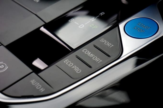 2025 BMW Ix3