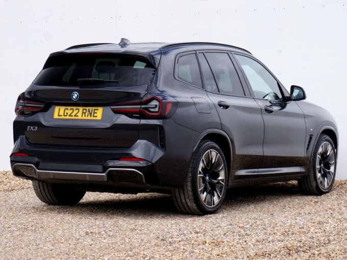 2025 BMW Ix3